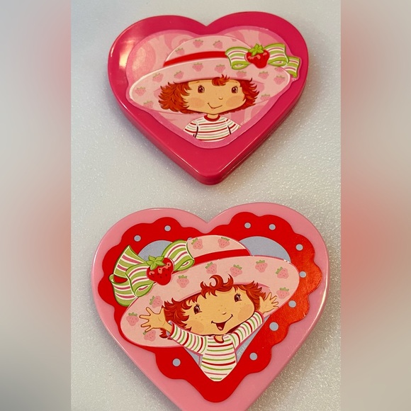 Vintage Strawberry Shortcake accessories- cat/cake/compact mirror/ornament/bear - Picture 10 of 10